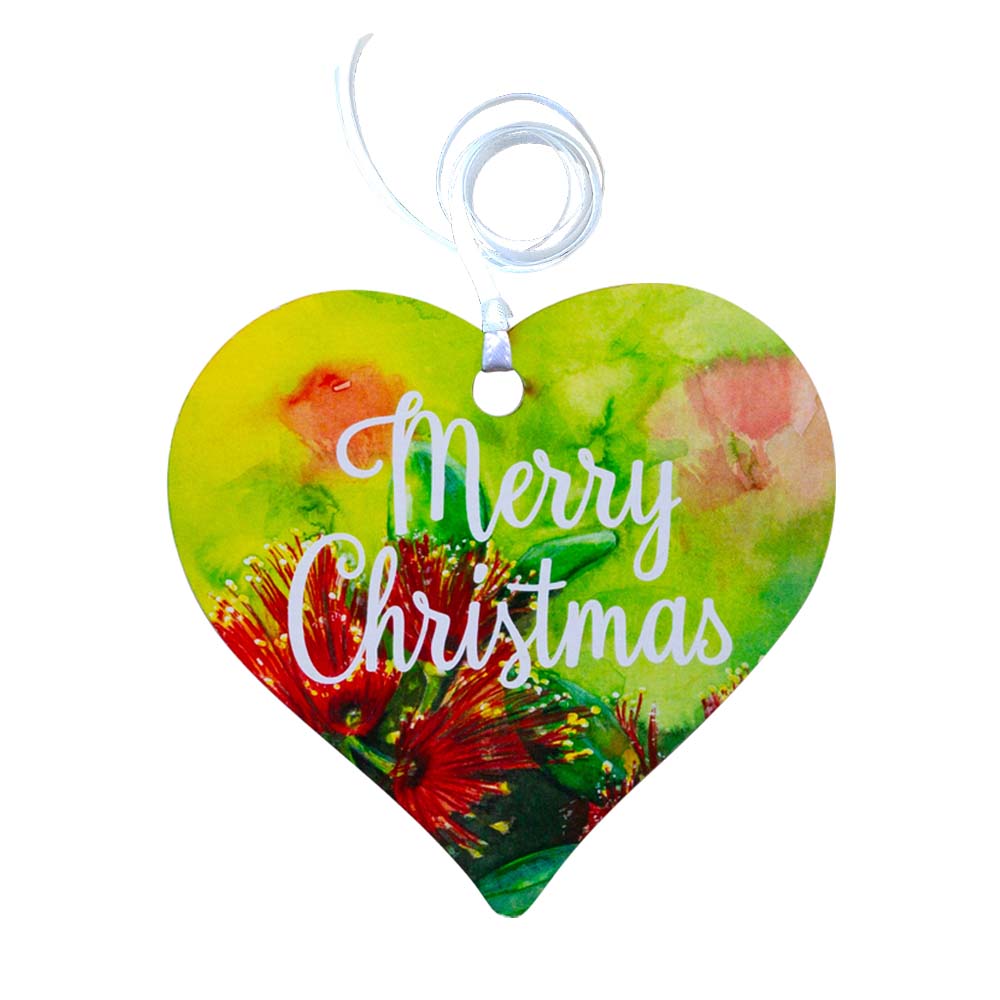 A wooden Merry Christmas Pohutukawa Heart keepsake gift tag